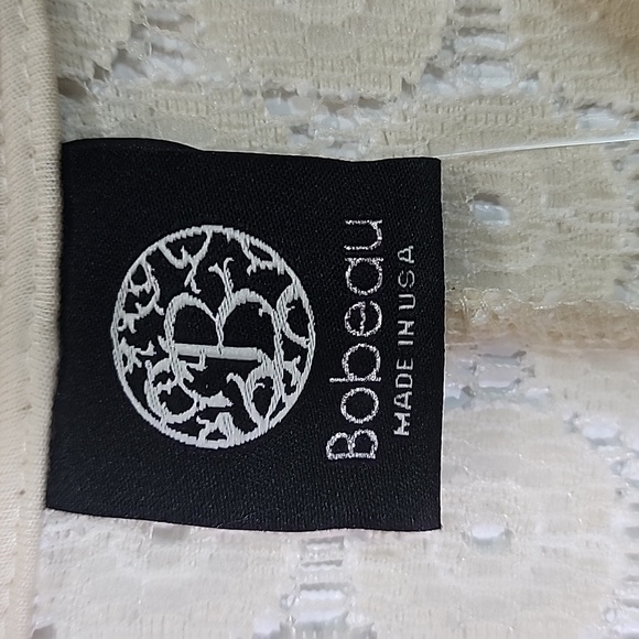 Bobeau sheer lace top size 1X - Picture 3 of 6